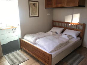 Bialik St B&B room Bauhaus district Tel Aviv